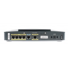 ROUTER: CISCO 831 